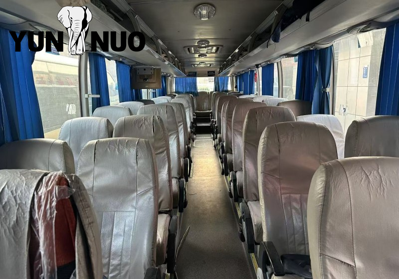 Yutong a utilisé l'autobus 6122HQ9 03
