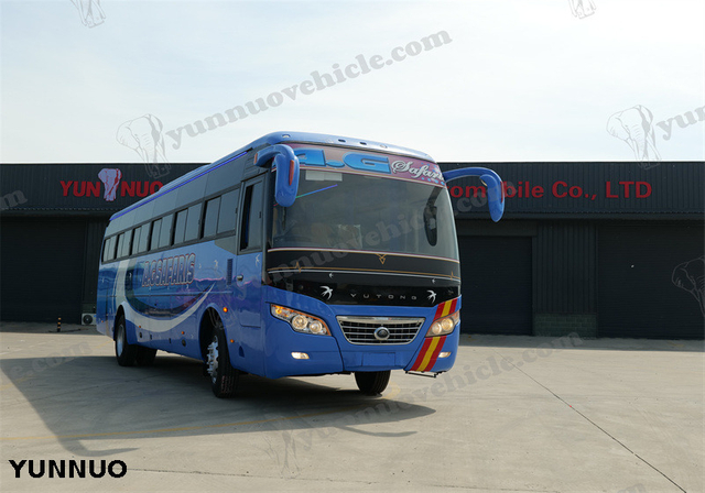Bus Yutong aux spécifications africaines ZK6102D