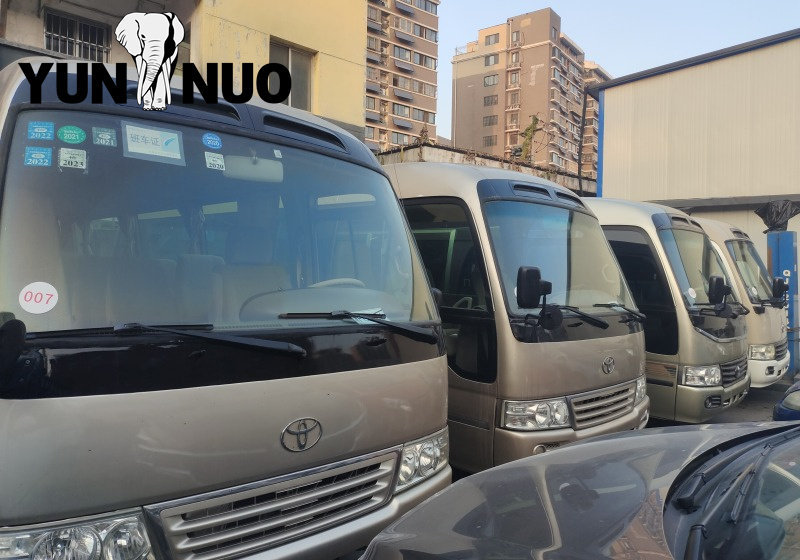Autobus Toyota Coaster 07 d'occasion