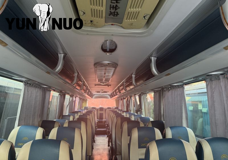 Yutong a utilisé l'autobus 6127H19 15