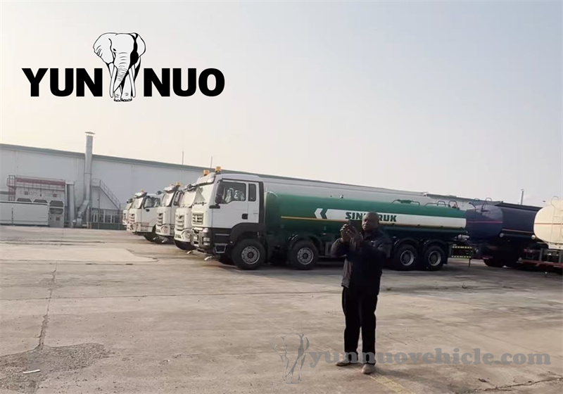 Des clients du Tchad ont visité le Shandong Yunnuo
