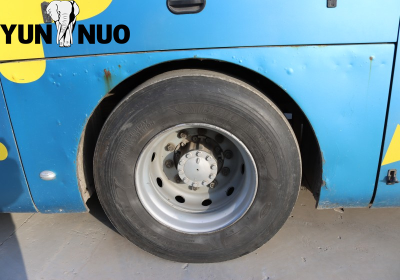 Yutong a utilisé l'autobus 6127HOC9 29