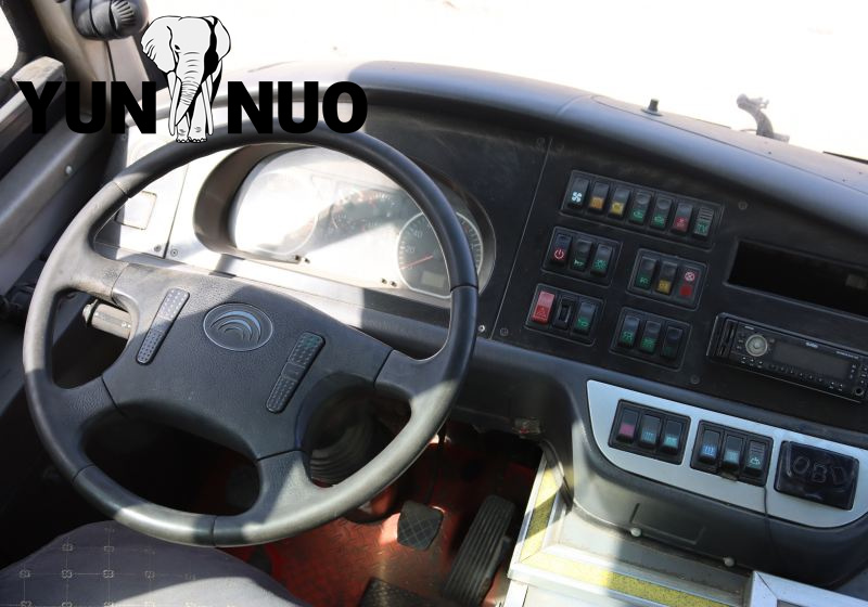 Yutong a utilisé le bus zk6932d