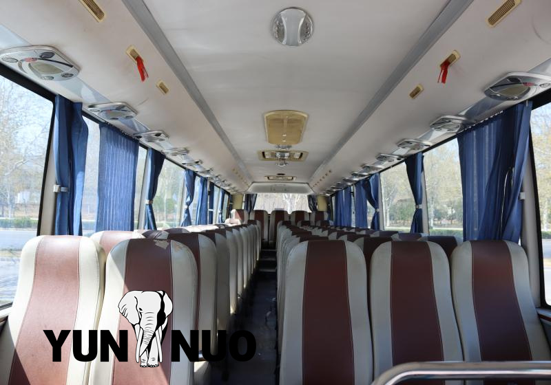 Yutong a utilisé le bus ZK6127HB 60