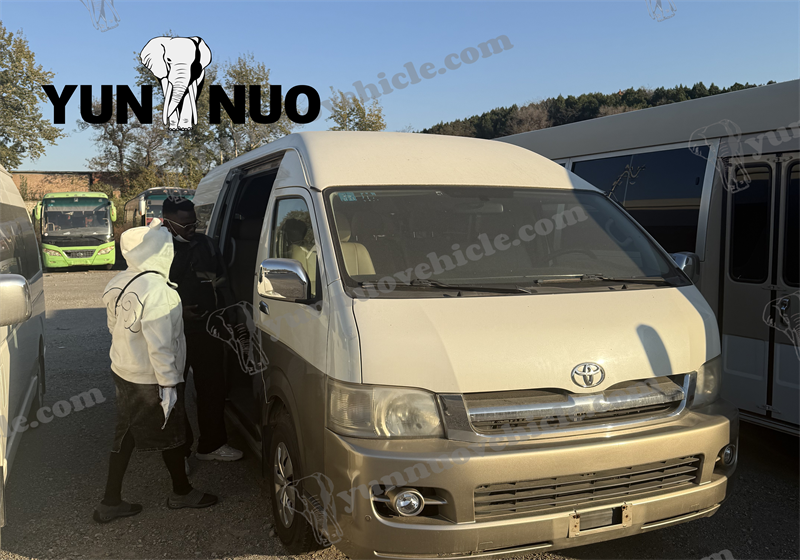 Shandong Yunnuo re&ccedil;oit des clients nig&eacute;rians副本