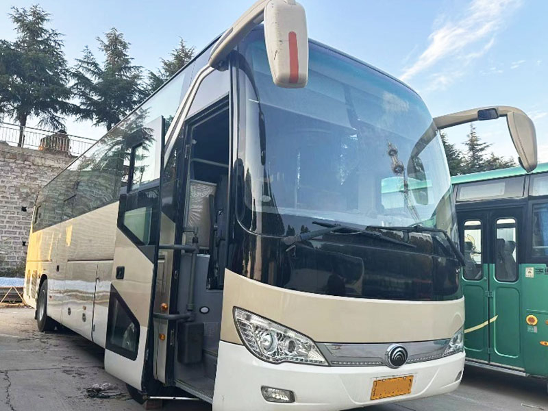 Yutong a utilisé le bus 40-50 sièges