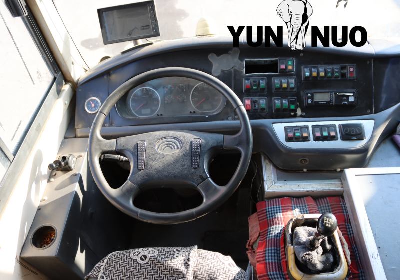 YUTong a utilisé le bus 6892d 23