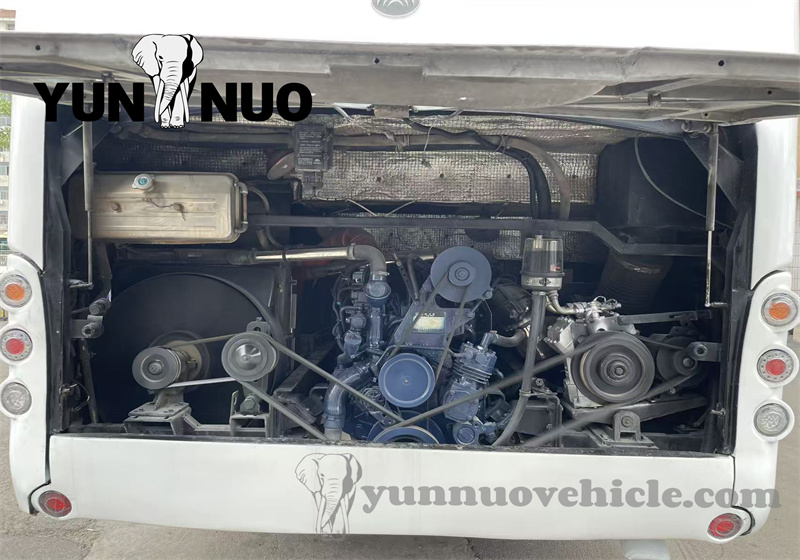 Les bus Yutong personnalis&eacute;s pour le client malien ont &eacute;t&eacute; r&eacute;nov&eacute;s